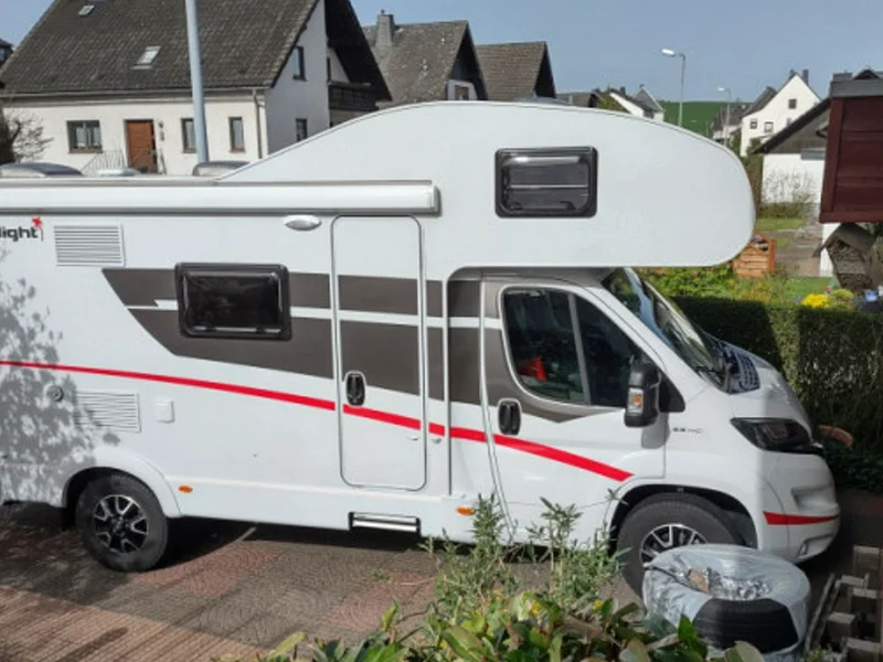 Alkoven Sunny A 68 das freundliche Wohnmobil, Hunde erlaubt, Rückfahrkamera Kurzbuchungen