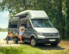 Automatik Kastenwagen mit Hochdach für Pärchen oder Familien