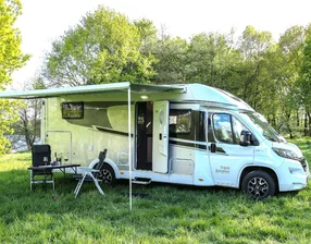 TV + Sat Carado T448 für Pärchen und Familien