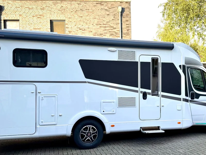 Sunlight Adventure T 68
