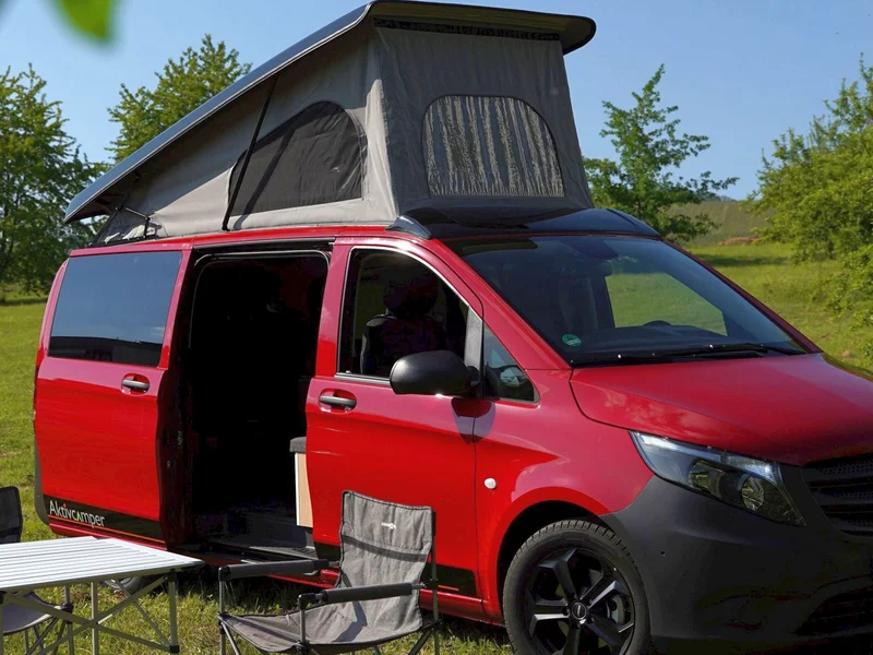 Campervan für 4 Personen mit AHK und Aufstelldach Stuttgart