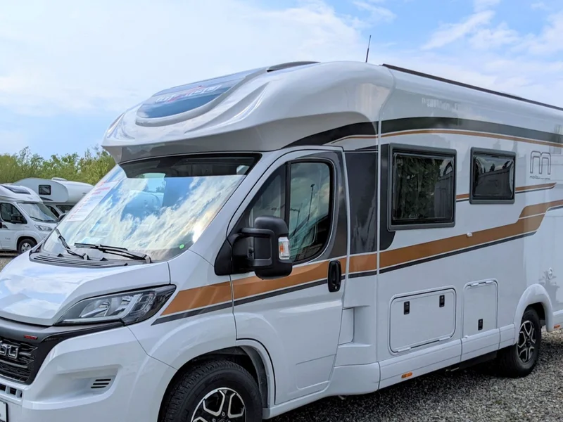 Malibu 27 