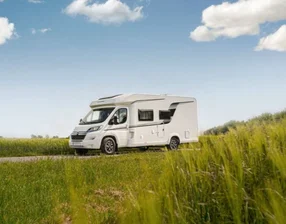 Tolles Raumgefühl & Längsbetten - Hobby Optima T65 HFL