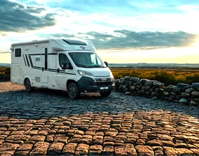 Komfort-Camper - Längsbetten, TV, SAT und viel mehr …  unser Carado T338