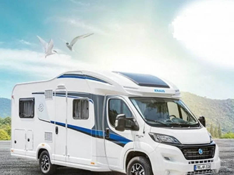 Luxus Wohnmobil Knaus 650 MF teilintegriert 
