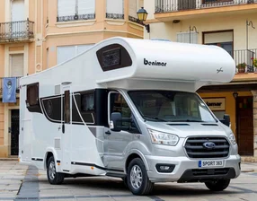 Familienfreundlicher Alkoven Benimar 363 Sport
