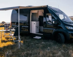 Tourne Kastenwagen Fahr wech 