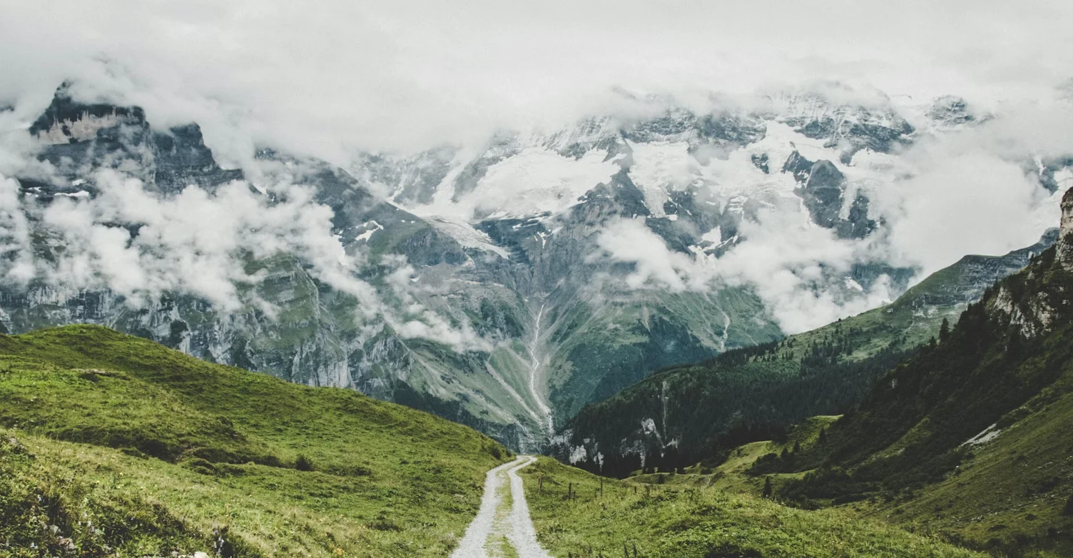 Die 10 besten Wohnmobil-Routen in den Alpen
